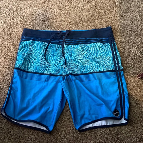 O’Neill Swim Trunks - Picture 1 of 2